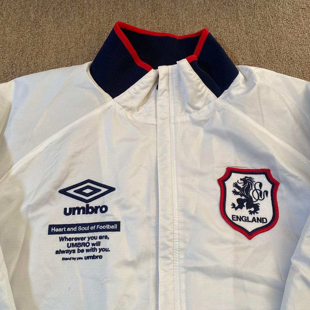 DESCENTEウィドブレーカー