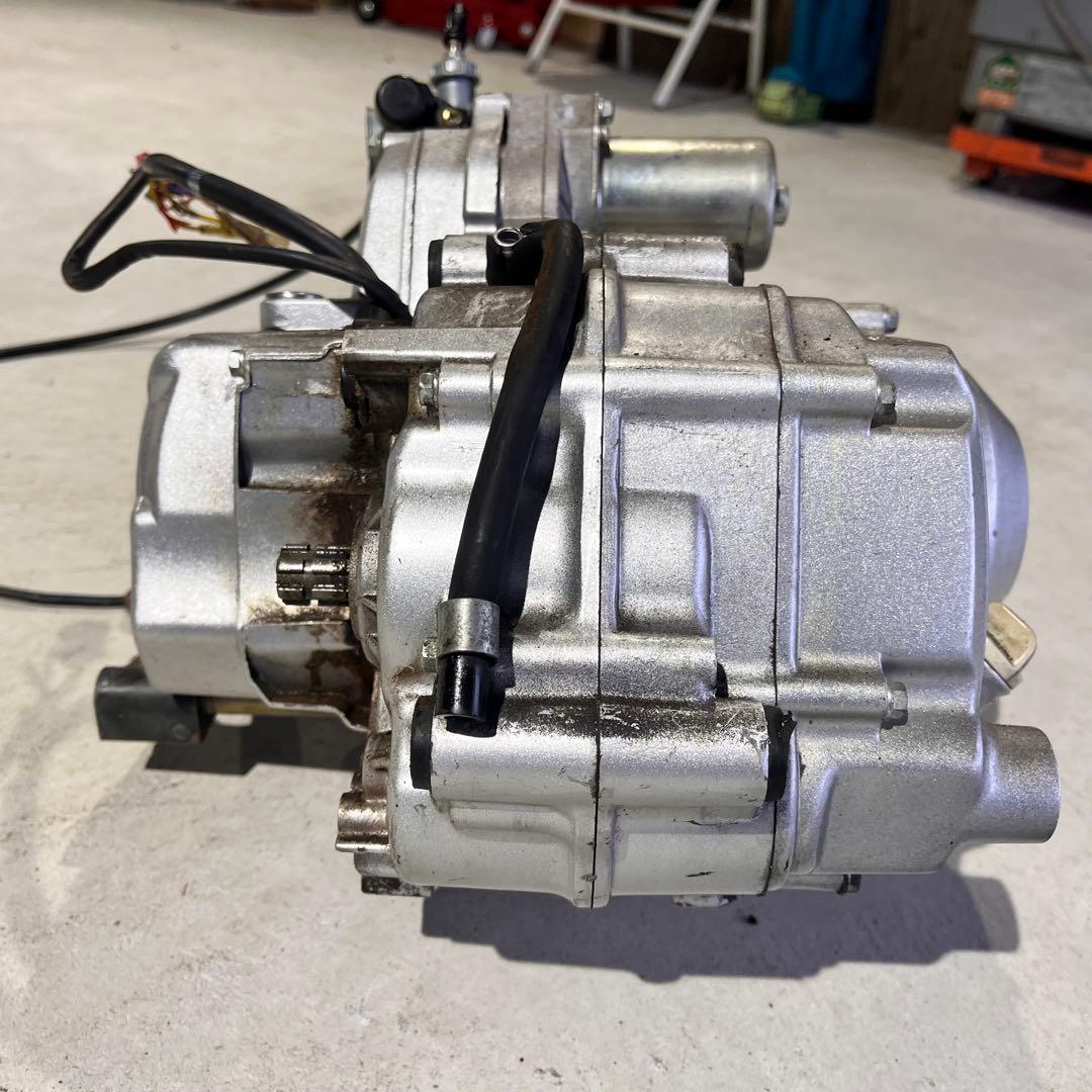 カブ系 中華125ccエンジン