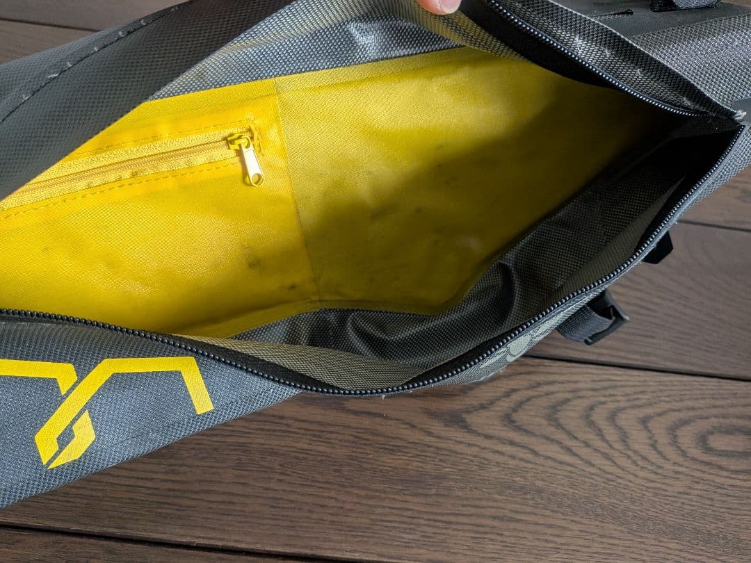 apidura フレームバッグ4.5L