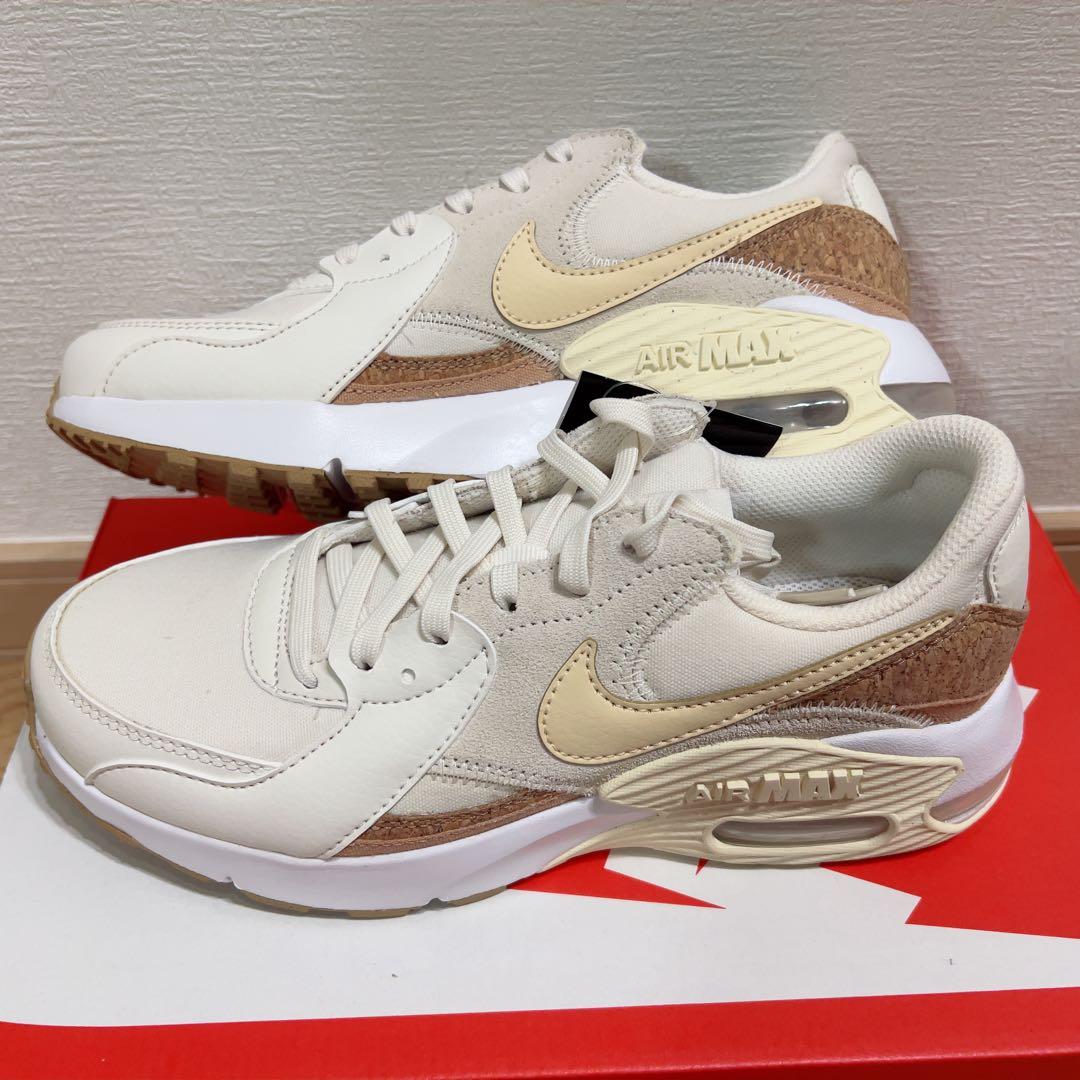 Nike Air Max ホワイト/スニーカー　コルク　新品　エアマックス