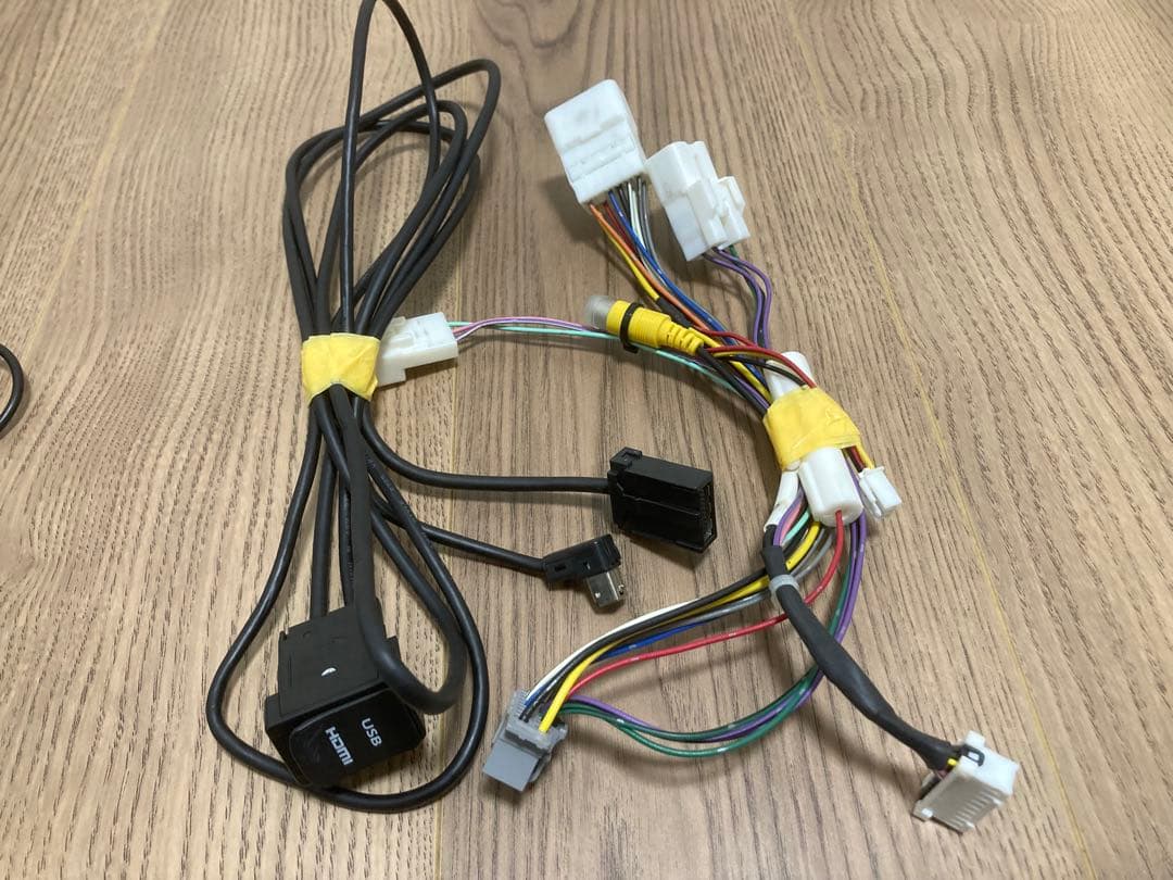 完動品　タント　LA600S 8インチナビ