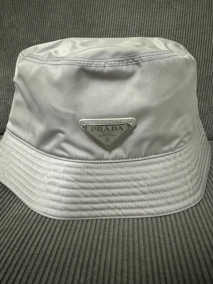 【新品】プラダ PRADA シルバー バケットハット M