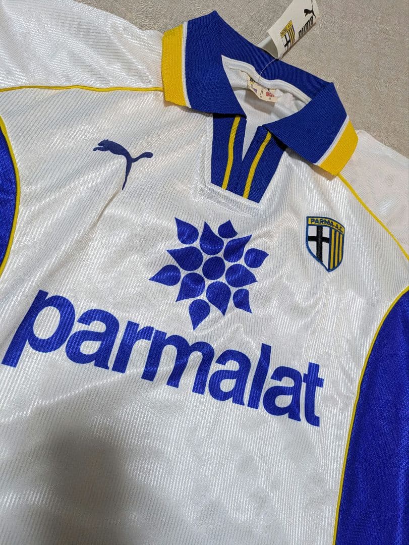 新品　プーマ　パルマ　 サッカージャージ ヨーロッパ　Sサイズ　パルマ　ユニ