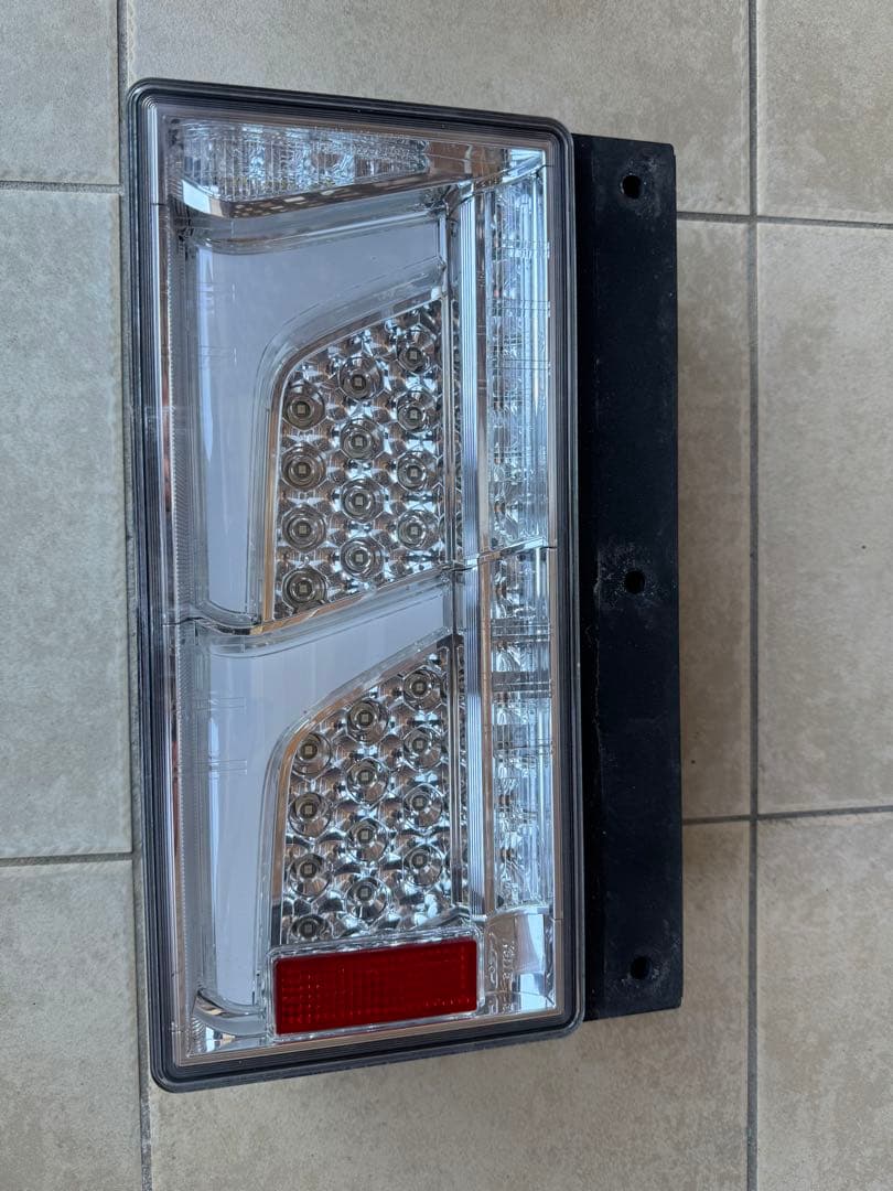 LEDリアコンビシーケンシャルテール クリアVer 2連タイプ【助手席側のみ】