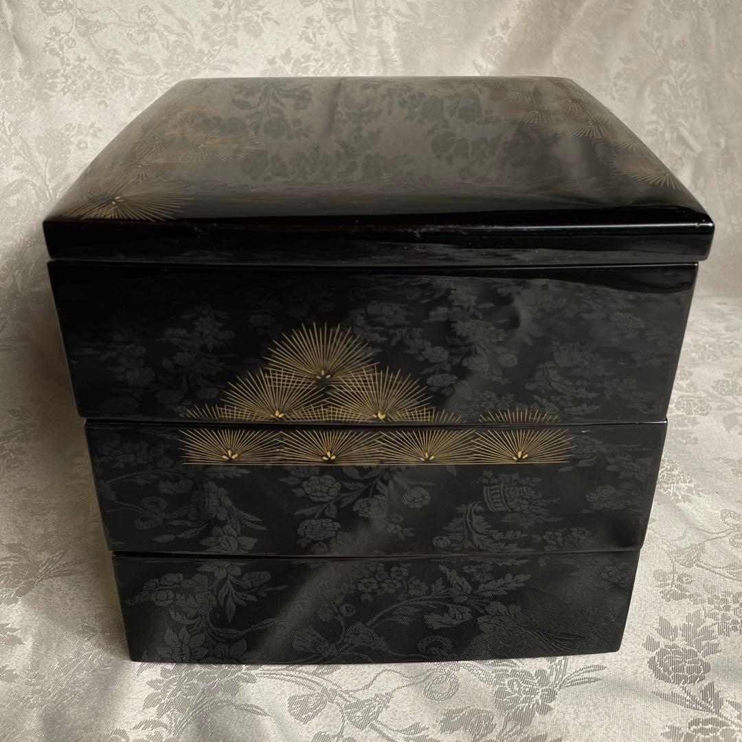 輪島塗 三段重 寿松沈金　うるし工芸 なかたに　共箱付き