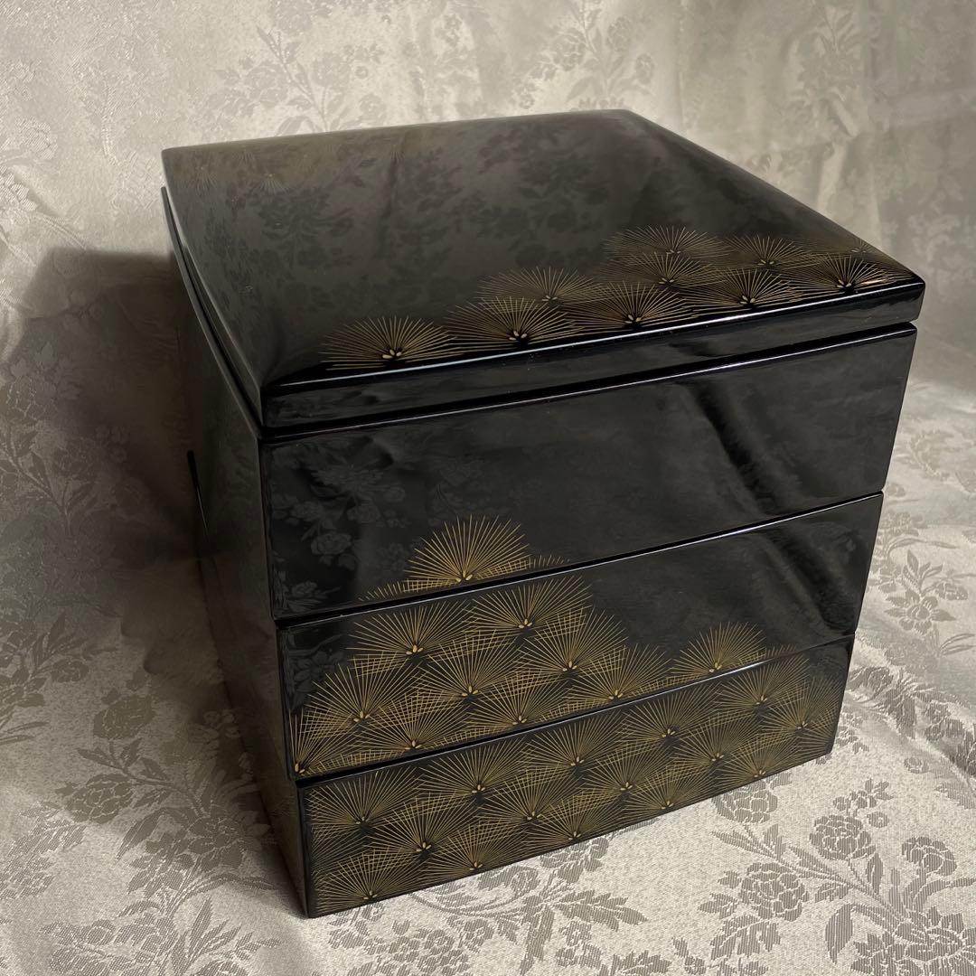 輪島塗 三段重 寿松沈金　うるし工芸 なかたに　共箱付き