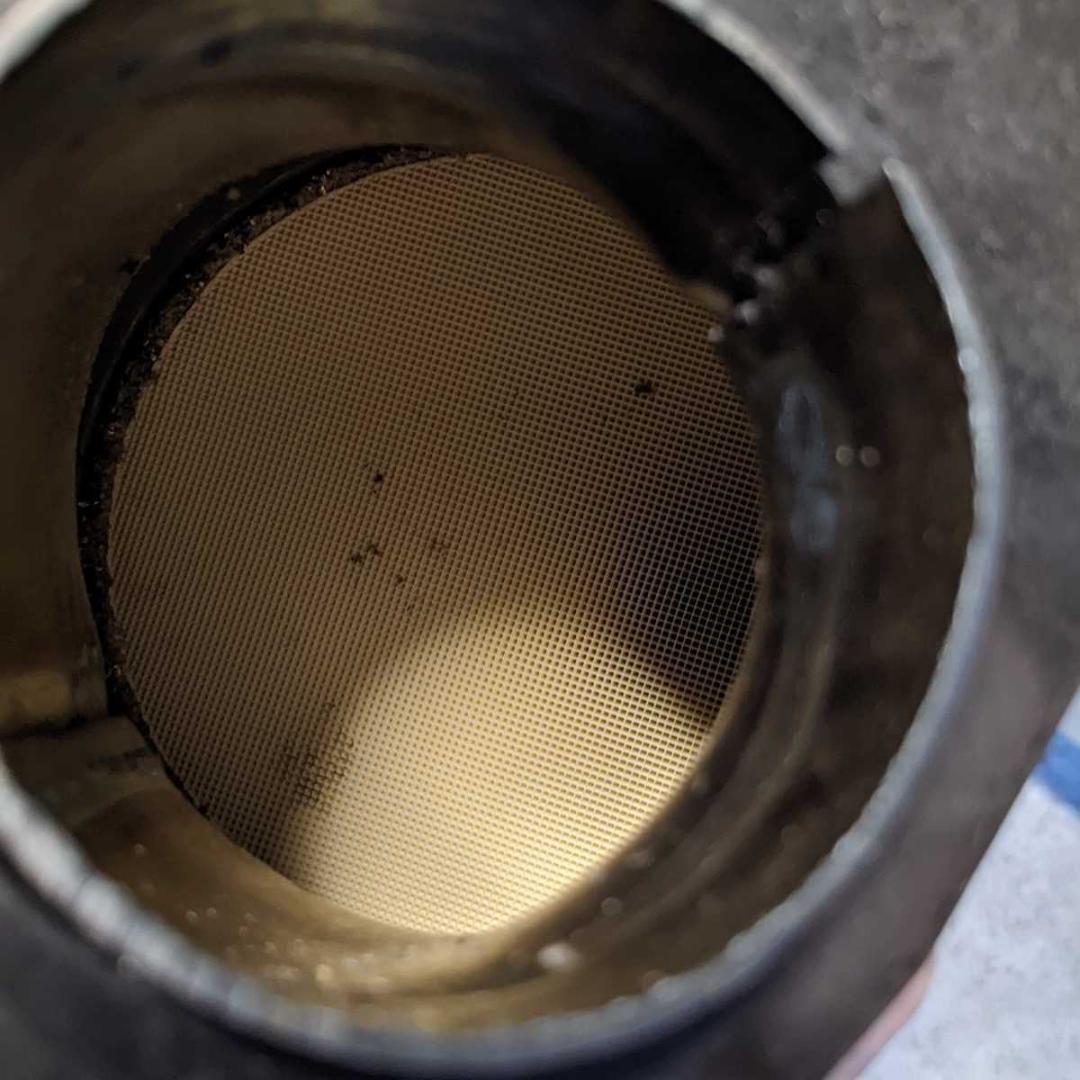 売り切り! 日産 VQ25HR VQ35HR VQ37VHR 触媒