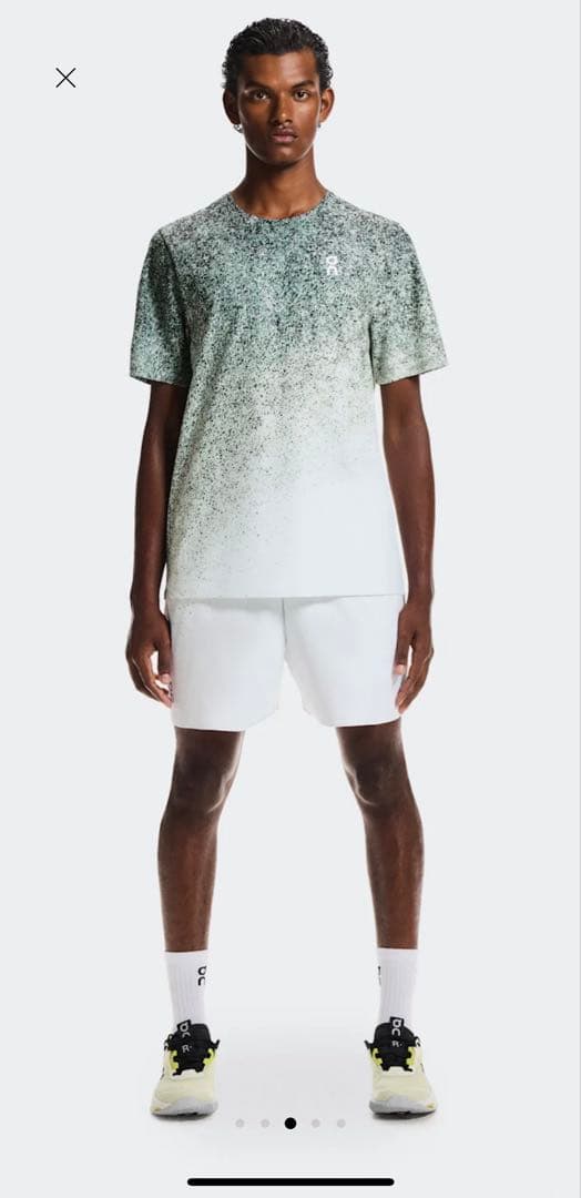 On Court-T Fade Mサイズ　テニスウェア