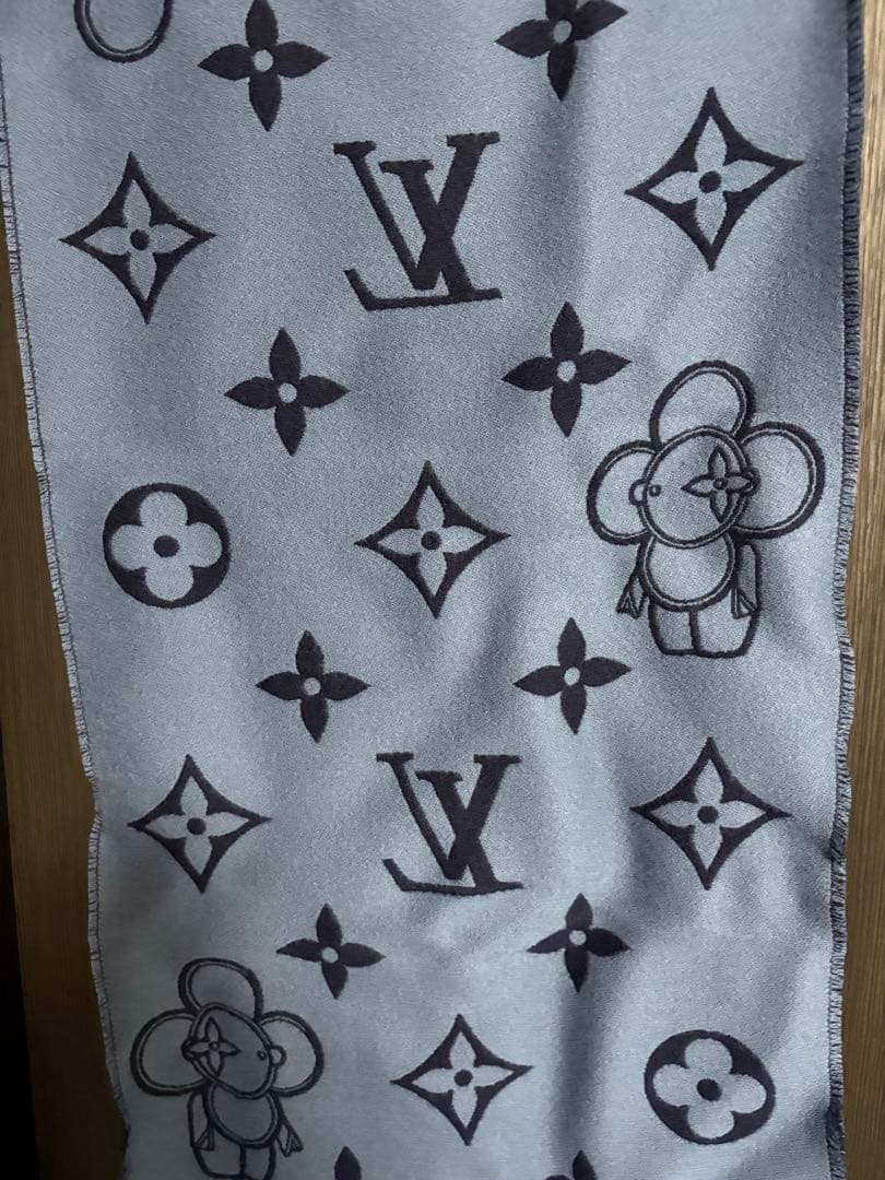 LOUIS VUITTON マフラー ネイビーモノグラム　ヴィヴィエンヌ