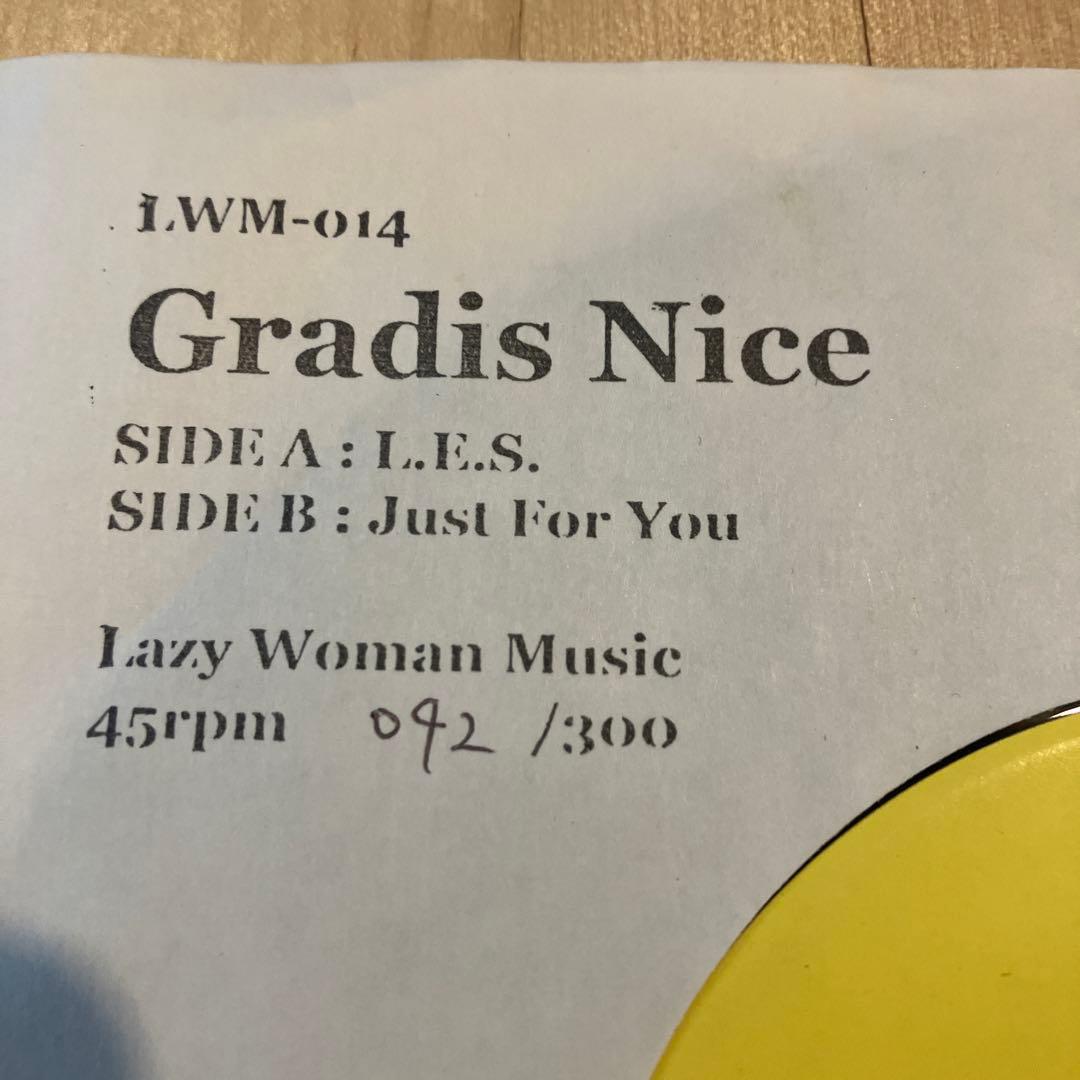 GRADIS NICE - L.E.S. レコード 7inch
