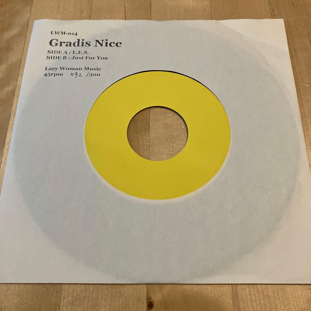 GRADIS NICE - L.E.S. レコード 7inch