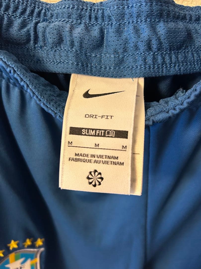 新品　Nike ブラジル代表 スリムフィットジャージセットアップ　上下 XL/M