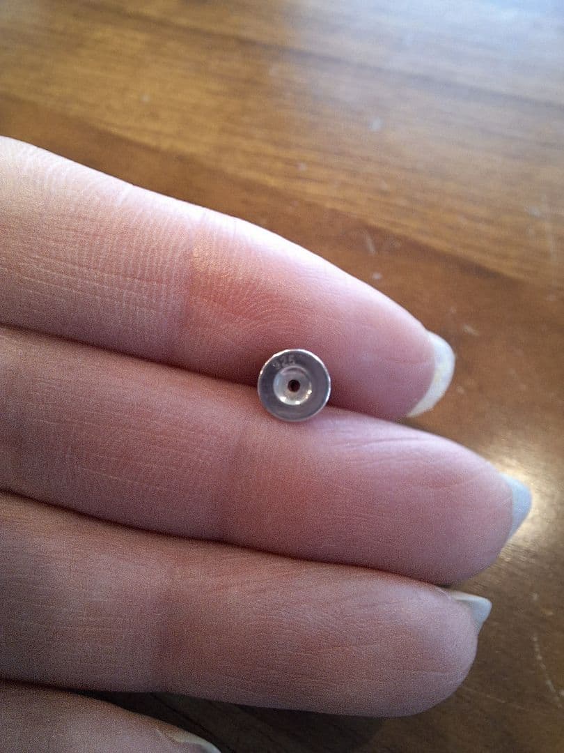 CHROME HEARTSスタースタッドピアス