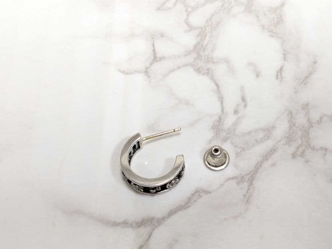 ジャスティンデイビス　シルバー925　K18　金銀　コンビ　ピアス　クラウン