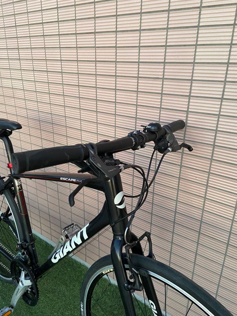 美品！GIANT ESCAPE RX3 クロスバイク　ジャイアント　エスケープ