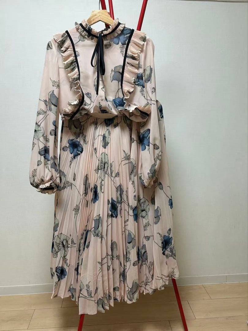 Sov. / ポリエステルシフォン セットアップ