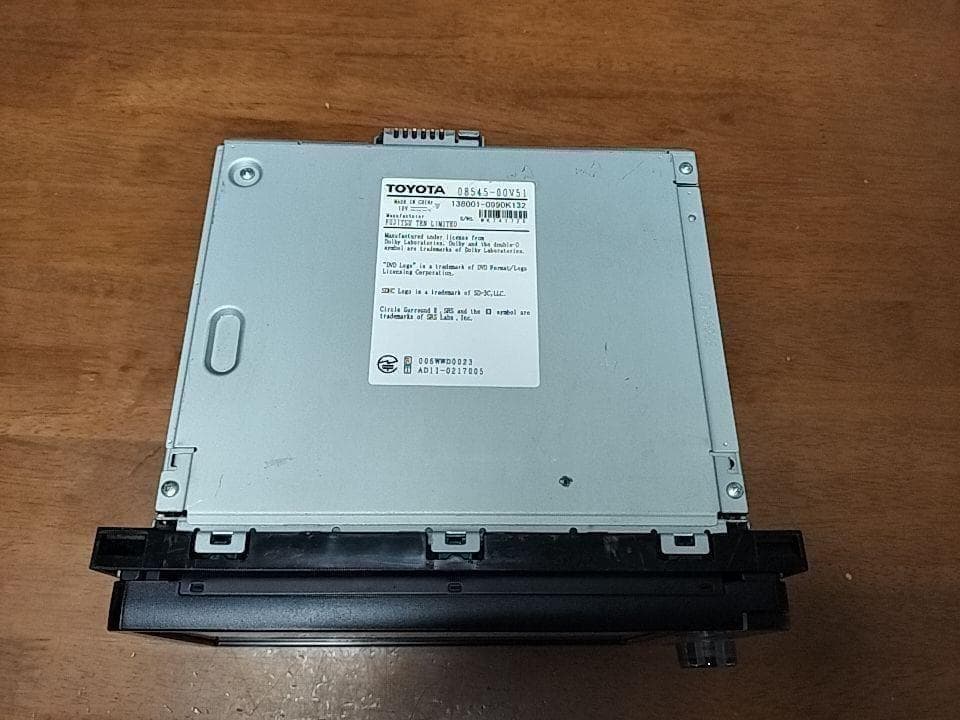 ☆良品☆ NSZTーW62G（地図 2013年10月版）トヨタ純正ナビ