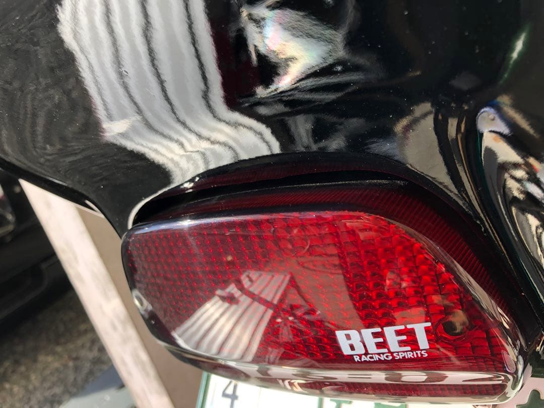 ゼファーχ BEET風テールカウル黒　ゆっぴー