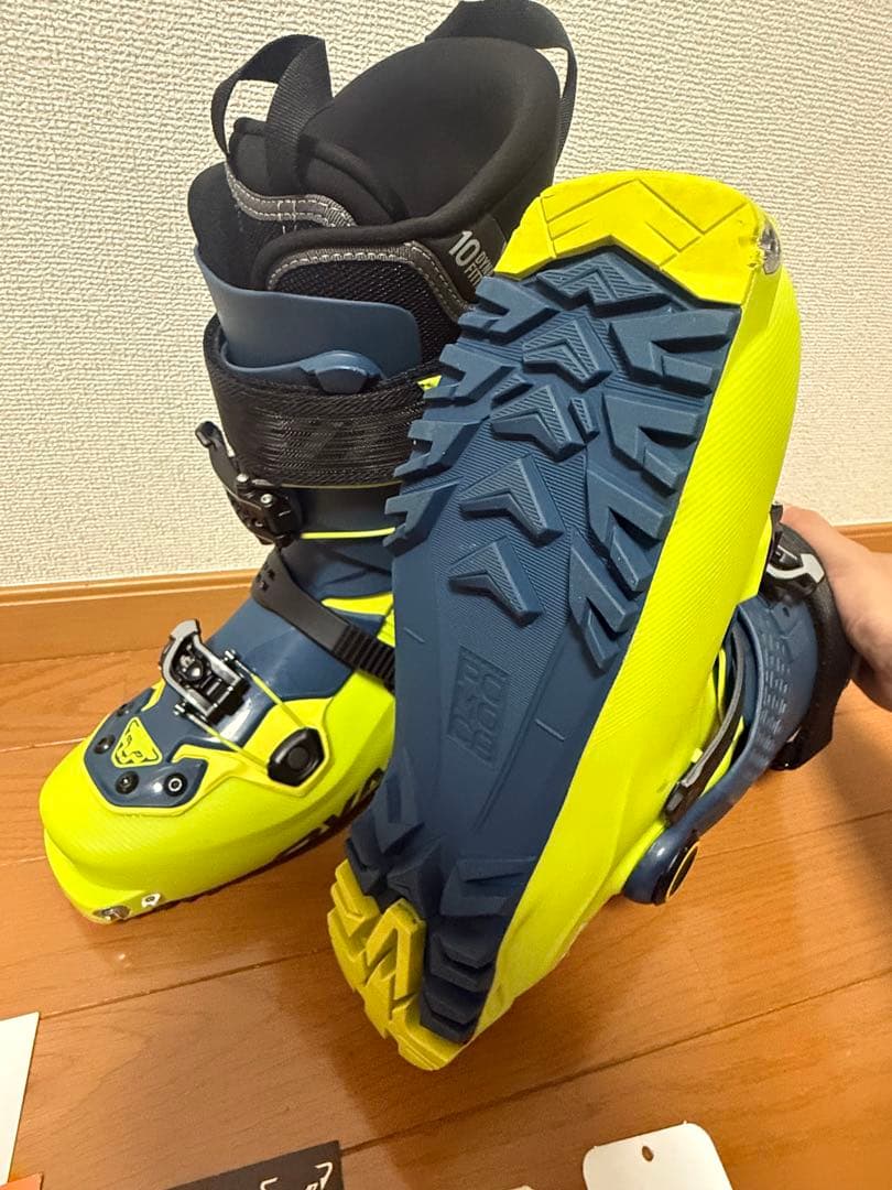 ディナフィットRADICALラディカル 山スキーブーツ