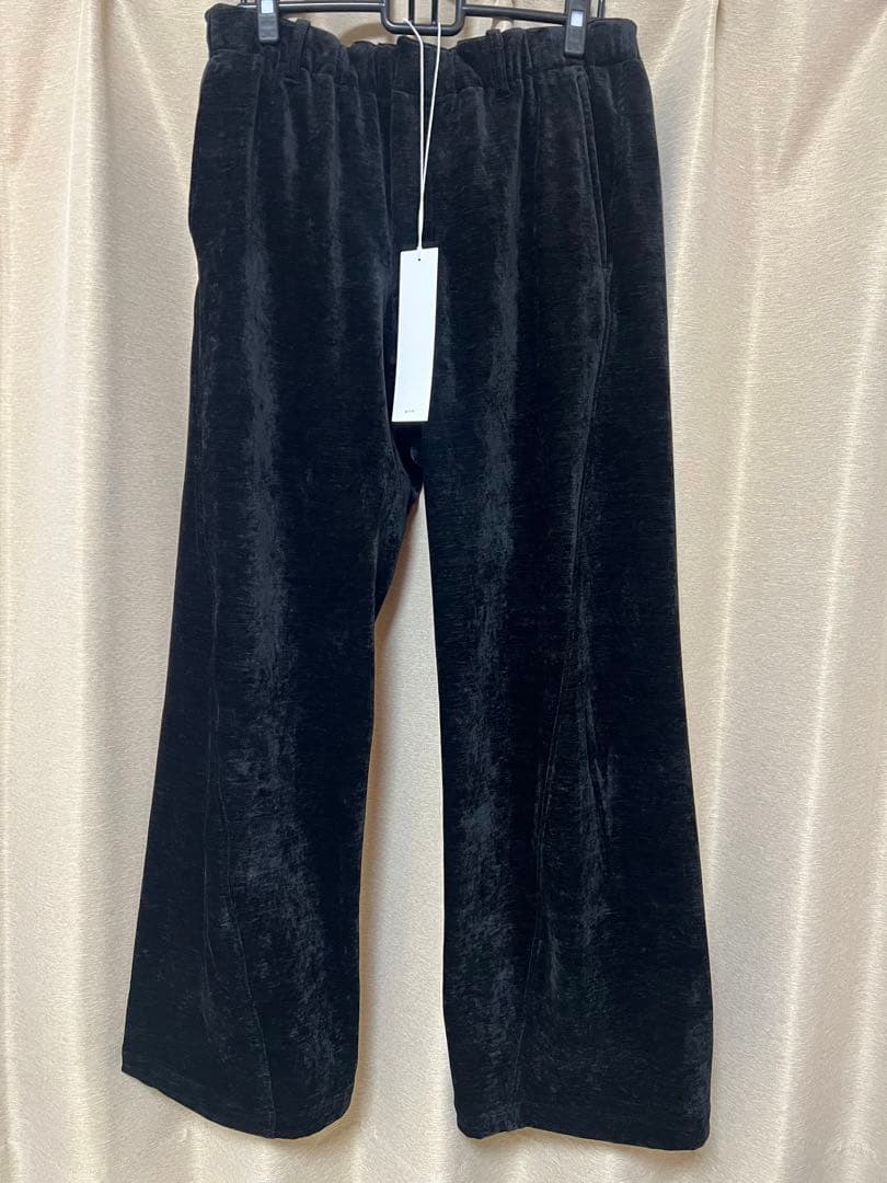 パンツ WASHED VELVET CURVE CUT WIDE PANTS WYM
