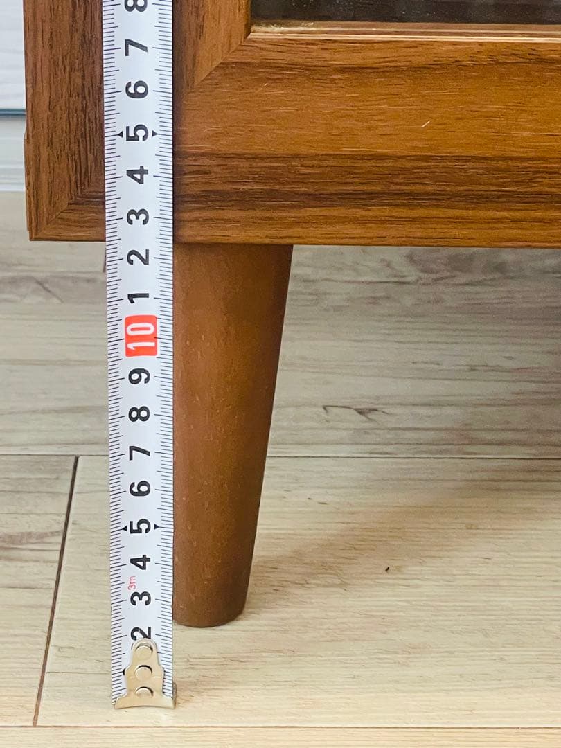 木製キャビネット・サイドボード＊チェッカー・ワッフルガラス扉 可動棚付き