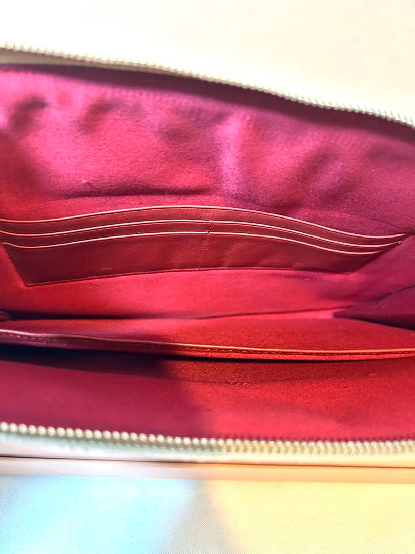 ★ mｍczo ★miumiu ミュウミュウ　スタッズ　クラッチバッグ