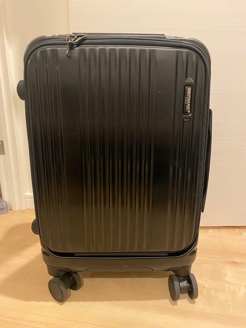 BERMAS バーマス　スーツケース　フロントオープン35L 48cm