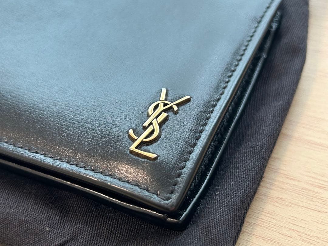 Saint Laurent サンローラン ２つ折り財布 YSL
