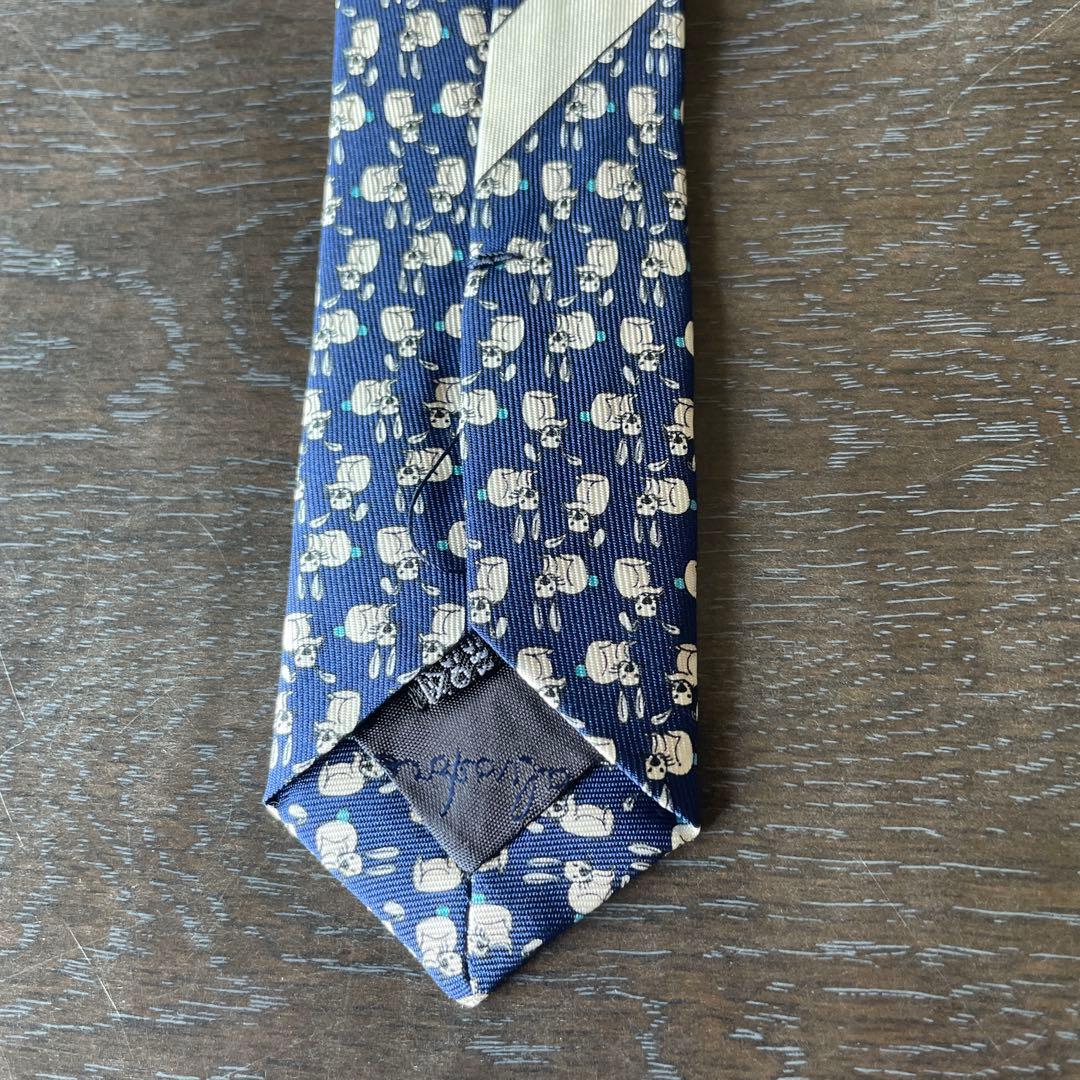 Salvatore Ferragamo ネクタイ ネイビー 新品未使用