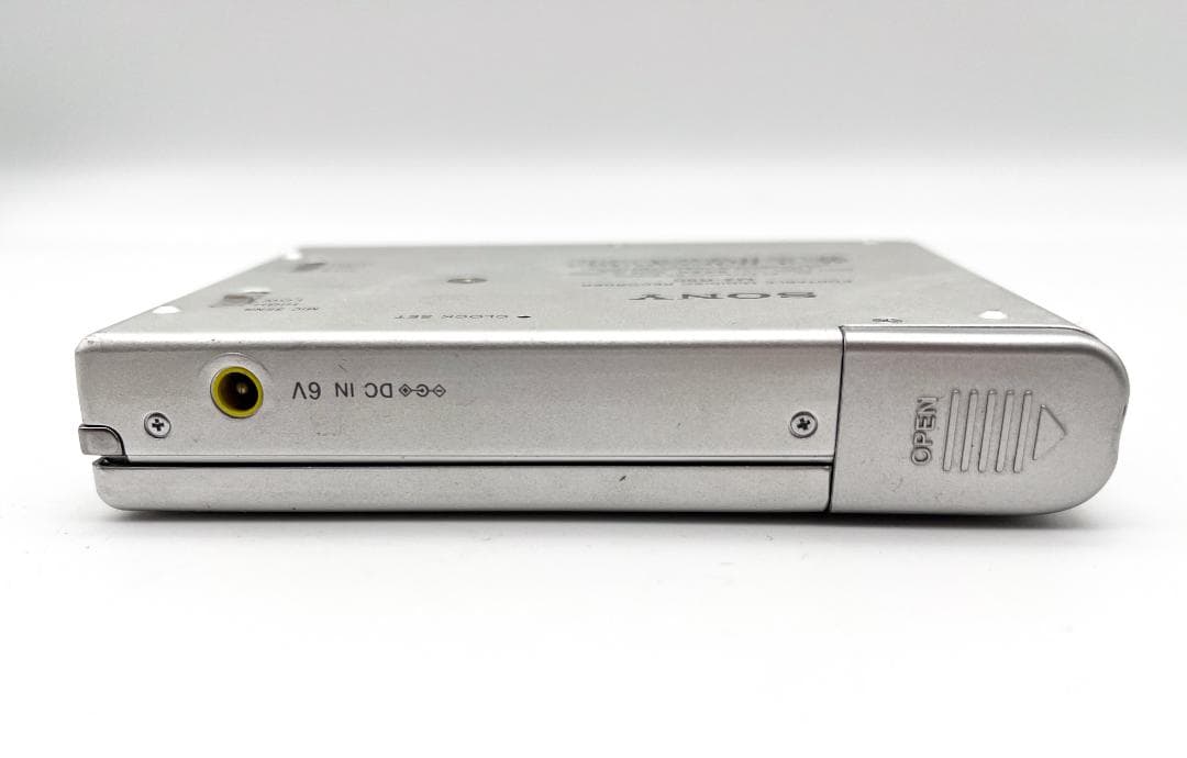 SONY MZ-R50 MDウォークマン 動作品 ACアダプター付 名機