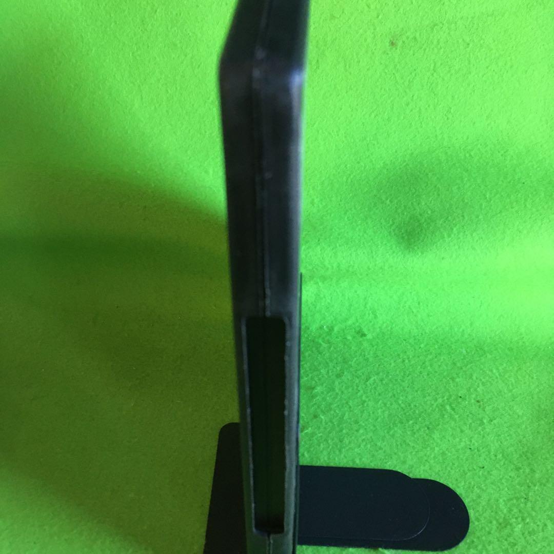 THE SHIN WHIZZER GUARD　Neil Melanson