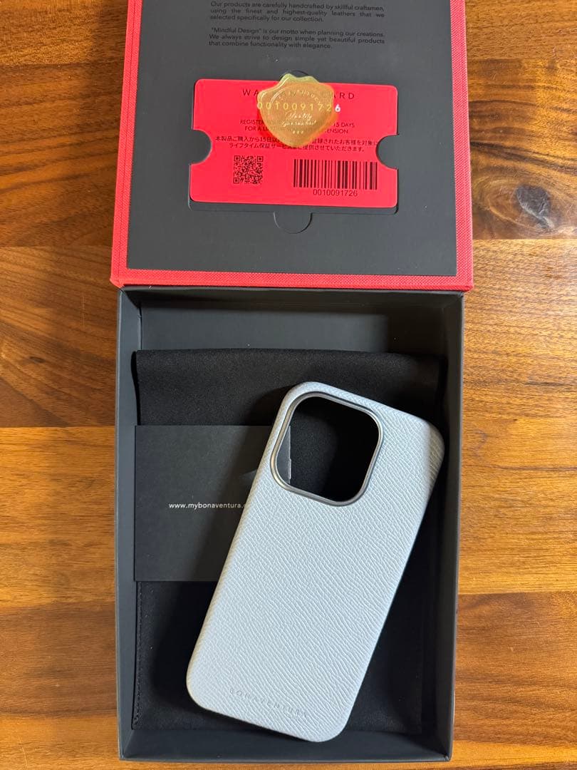 新品 BONAVENTURA iPhone15pro用ケース Blue Lin