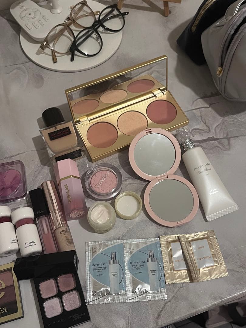 GW特別価格　コスメまとめ売り