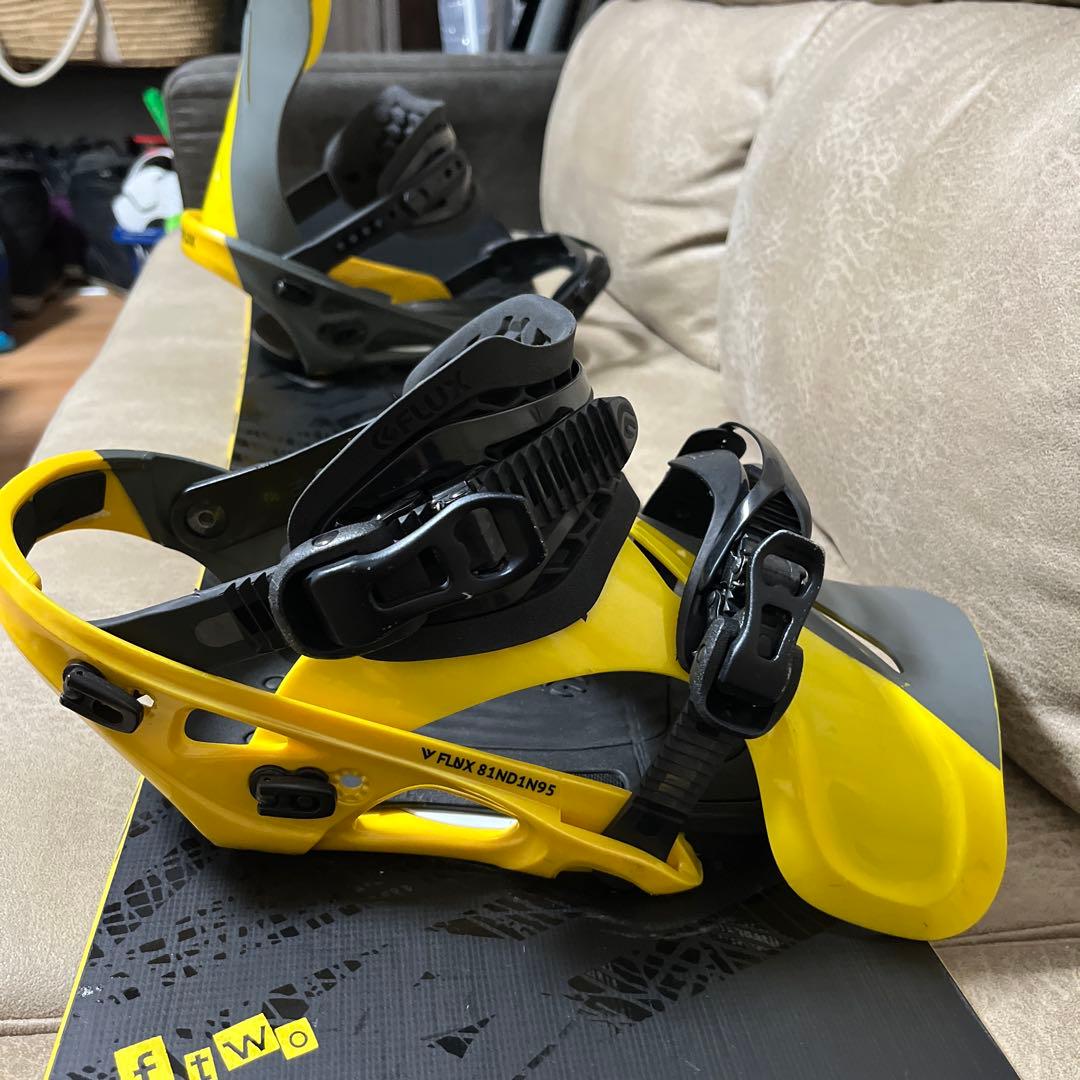 グラトリ FNTC BLACK DECK 148×FLUX DS WING M