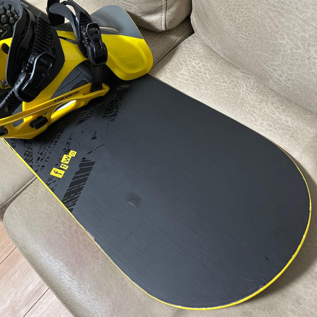 グラトリ FNTC BLACK DECK 148×FLUX DS WING M