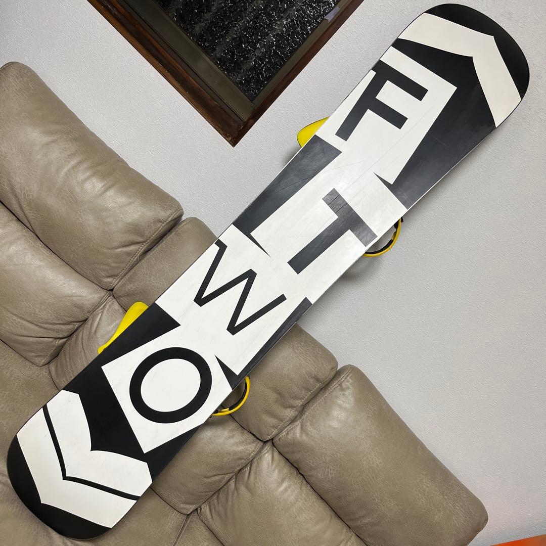 グラトリ FNTC BLACK DECK 148×FLUX DS WING M