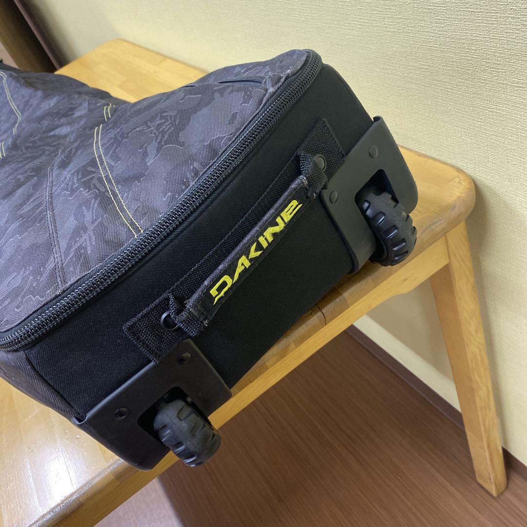 ★美品★DAKINE Low Roller スノーボードバッグ キャスター付き
