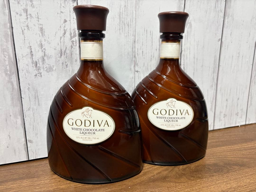 GODIVA ホワイトチョコリキュール 700ml 未開封2本