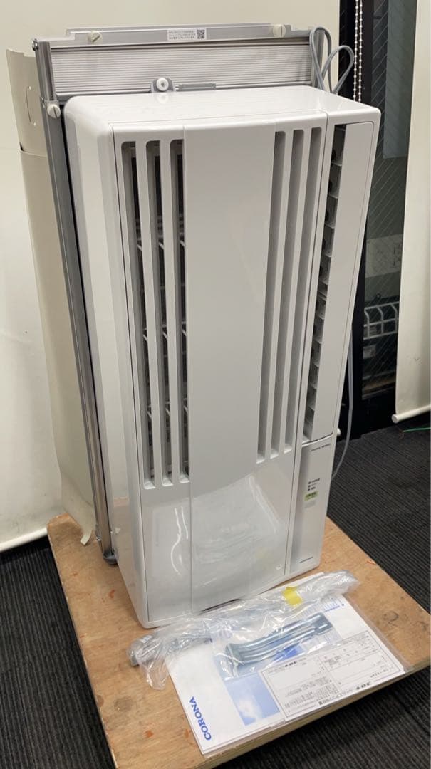 ★中古極美品！2024年製　コロナ　窓用エアコン　CW-1624R CORONA