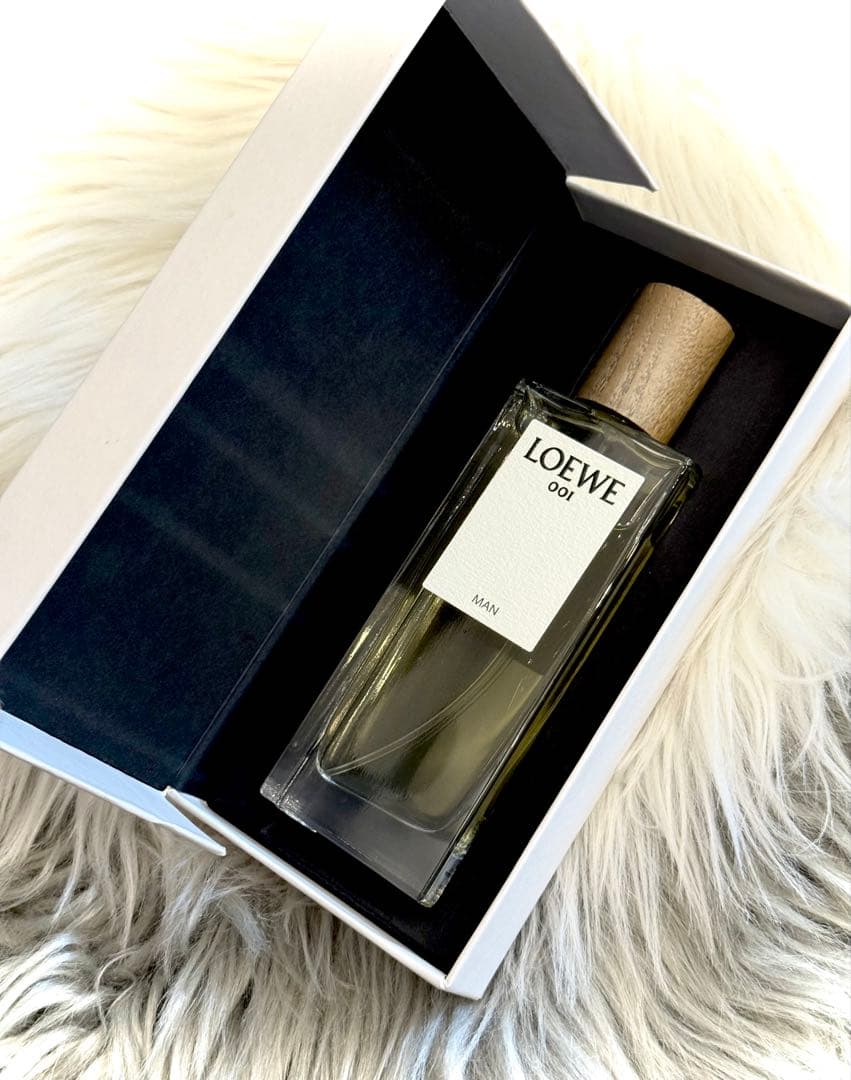 ✨LOEWE ロエベ オードゥパルファン 001 マン 50ml 香水✨