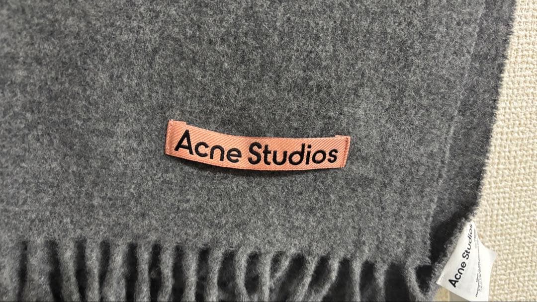 acne studios マフラー グレー オーバーサイズ