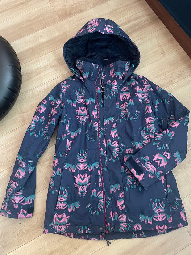 Burton スノーボード用 ネイビー花柄ジャケット