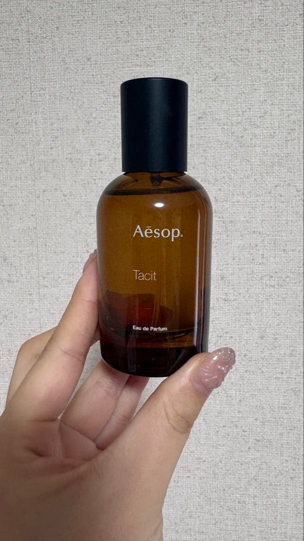 イソップ　タシット　Tacit Aesop