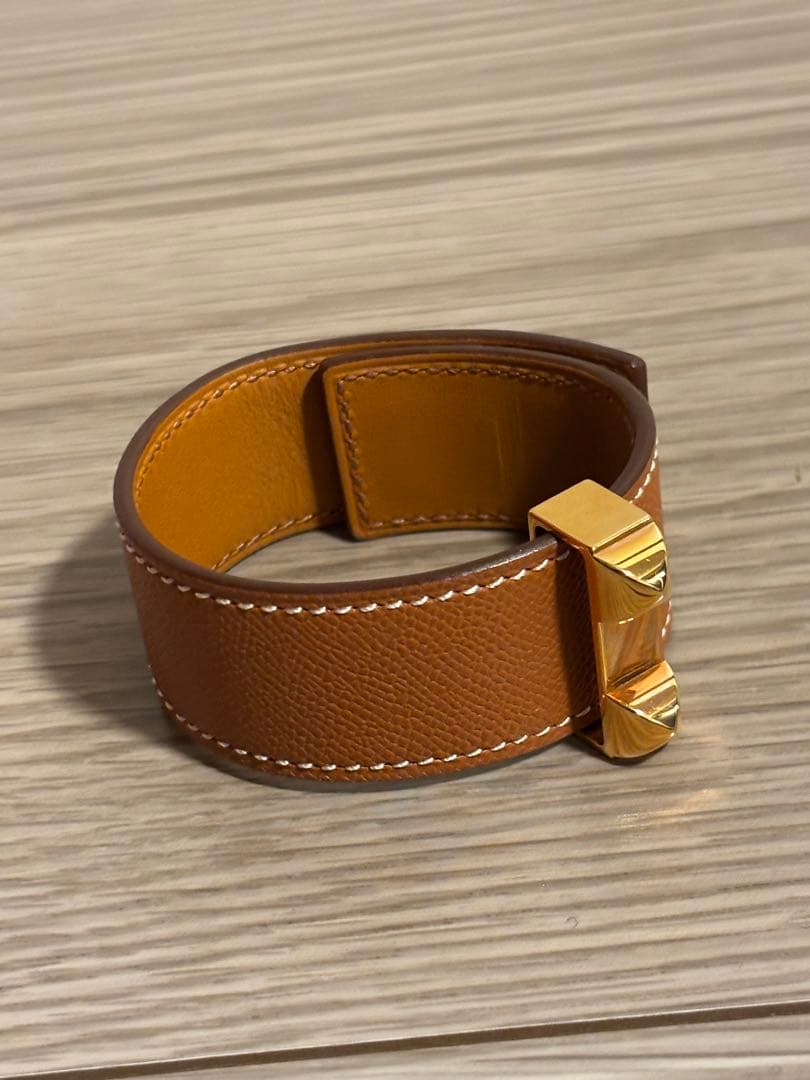 HERMES レザーブレスレット コリエドシアン24 T2 ゴールド