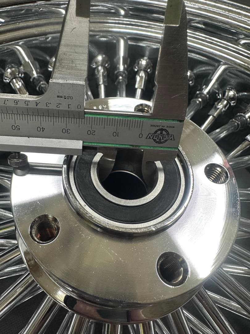 ハーレーロードグライドfltrxリヤホイール