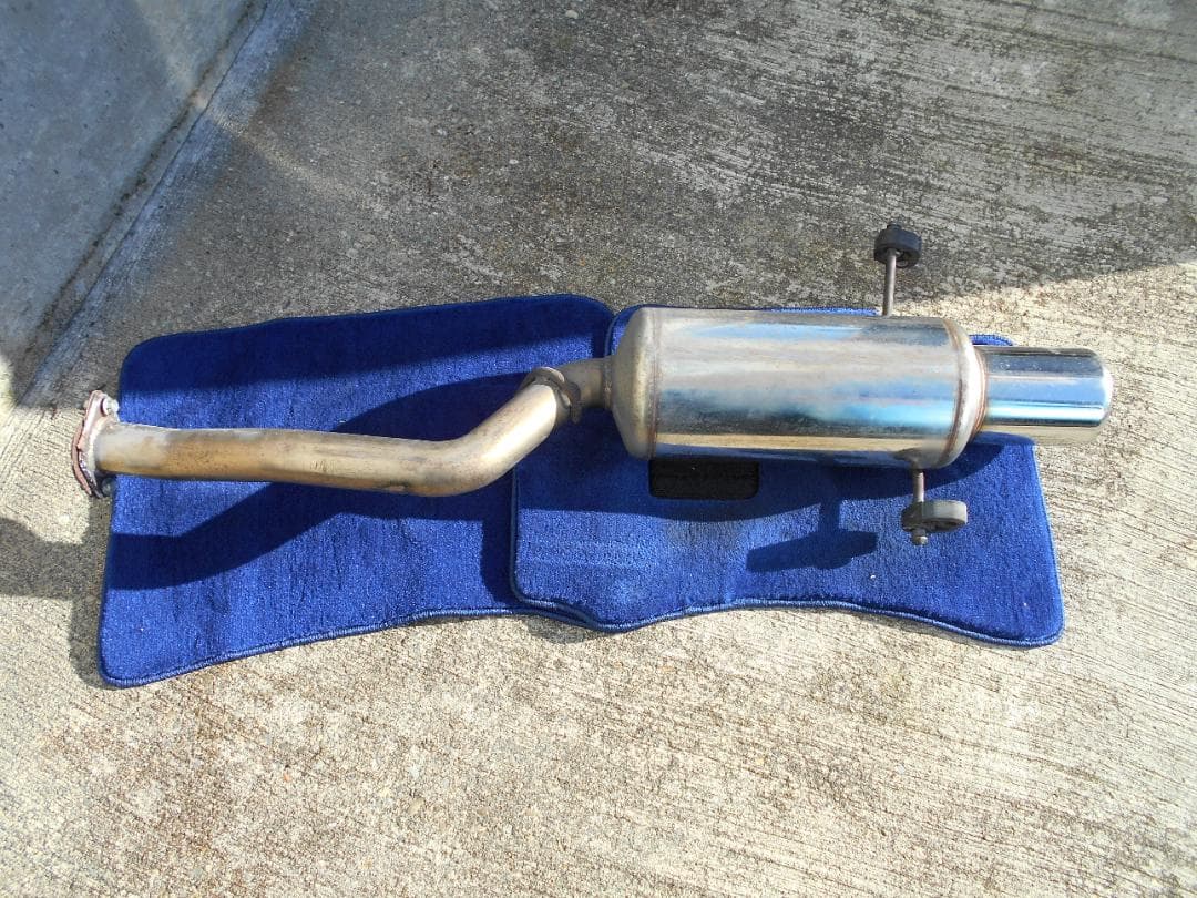 STi Genome マフラー