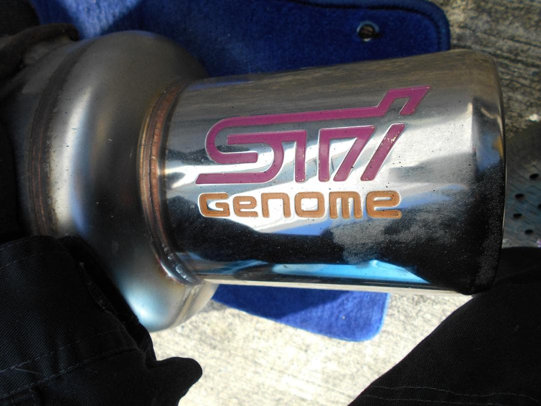 STi Genome マフラー