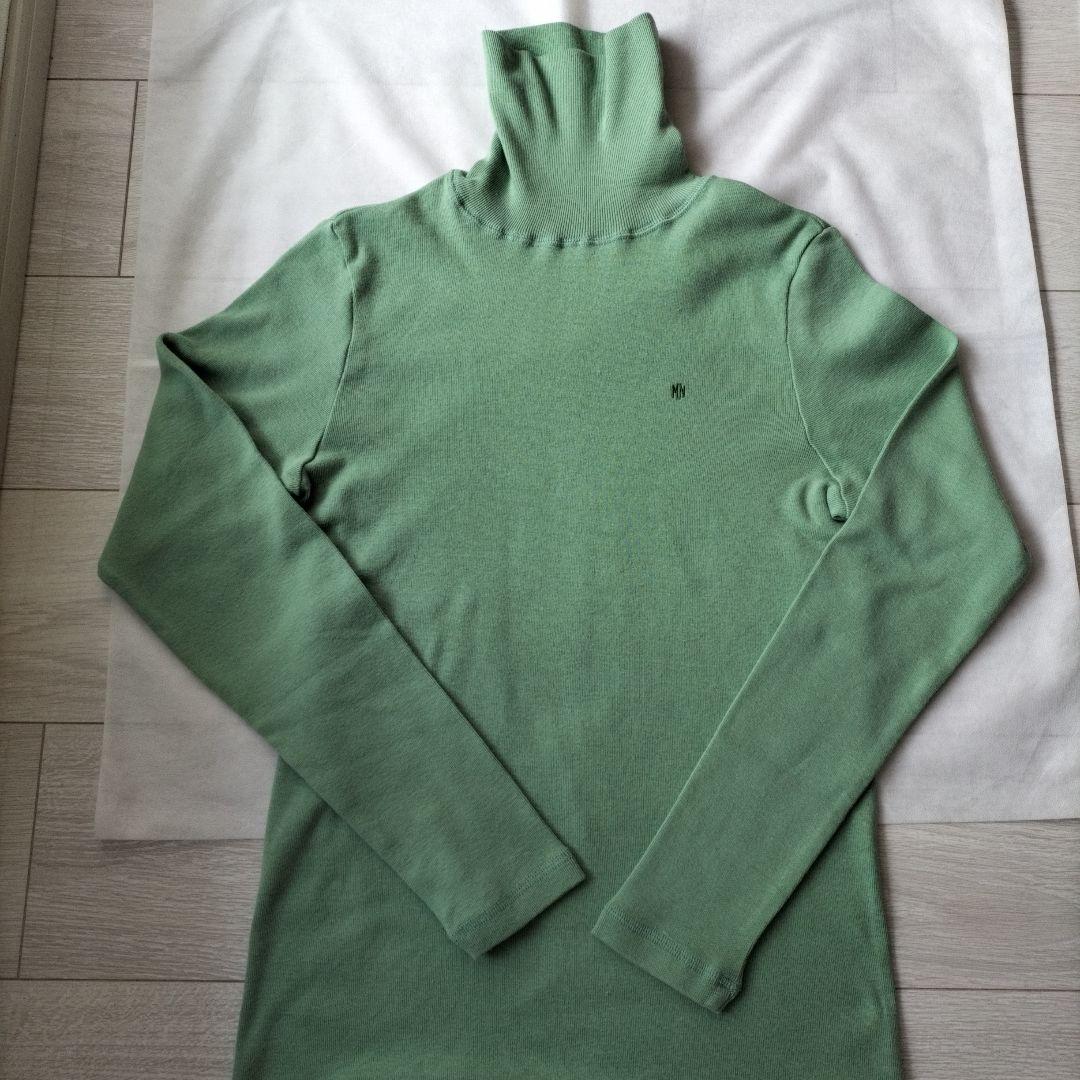マドモアゼルノンノン　タートルネック 長袖Tシャツ新品未使用