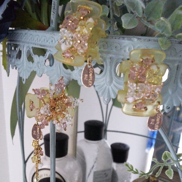 コンプレックスビズの髪飾り