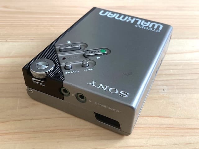 美品 高音質 整備済完全動作品 ソニー WM-2 シルバー ウォークマン２